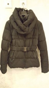 Отдано Куртка-пуховик женская 46 р-р черная, пух перо  - 20161123_011055.jpg