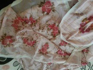 ОТДАНО Покрывало и наволочки блестящие -  - 3108 с тел 2706.jpg