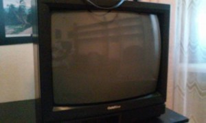 Телевизор отдам - Голдстар 4.JPG