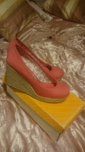 Отдам летние туфли на танкетке 35р - DSC_4944.JPG