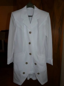 Костюм женский ,белый двойка .Размер: 44–46 M  - P1020671.JPG