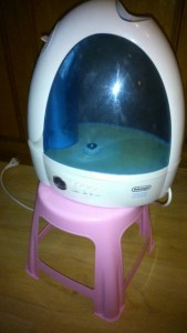 Увлажнитель воздуха Delonghi UH800E - увлажнитель.jpg