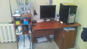 Письменный стол даром - IMG_8396.JPG