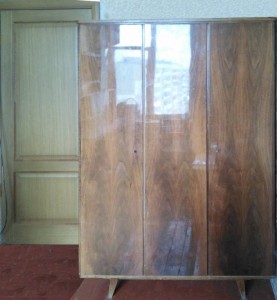 шкаф платяной и сервант даром - shkaf.jpg