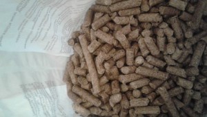 Опилки для кошек прессованные - 20170304_134132.jpg