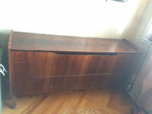 Отдам тумбу и стол - image.jpeg