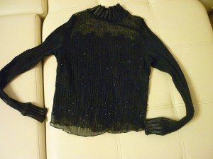Меняю чёрную прозрачную кофту с бисером - P1250753.JPG