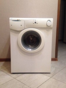 Отдам стиральную машину Candy - qtbRyIIFNF8.jpg