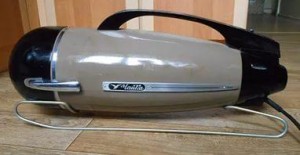 Приму в дар старый пылесос 50-80годы - чайка.jpeg