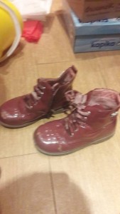 Отдаю детскую обувь 29 размера - 20170510_211232.jpg