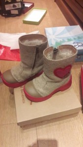 Отдаю детскую обувь 29 размера - 20170510_211332.jpg