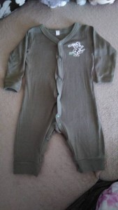 ОТДАМ ВЕЩИ НА МАЛЬЧИКА 6-8 МЕСЯЦЕВ - P_20170524_104213.jpg