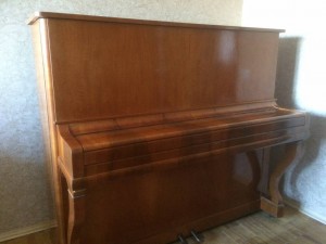 Отдам даром пианино - пианино.JPG