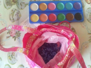 Бисер,краски и все что писалось ,за шаколадку для ребёнка!