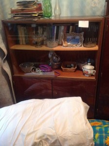 ОТДАНО - сервант книжный.jpeg