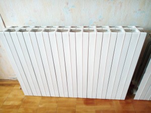 Отдам 2 батареи биметалл - IMG_20170729_102402.jpg