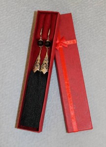 Обмен сережки ручной работы на шторы - 10.jpg