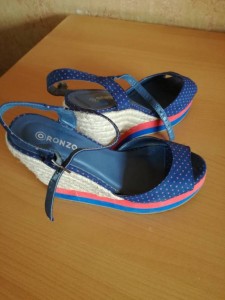 Обменяю на продукты На хорошие, не просроченные Одежду на дев. от 4 лет - IMG_20170902_152052.jpg