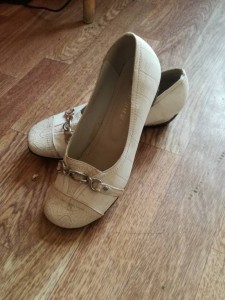 Обменяю на продукты На хорошие, не просроченные Одежду на дев. от 4 лет - IMG_20170902_152517.jpg