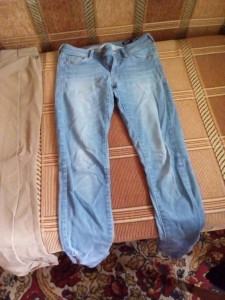 Отдам даром женские вещи 42-44р_Не актуально - IMG_20171008_122519.jpg