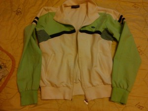 Свитерочки женские 44-46разм отдам даром - DSC_0156[1].jpg