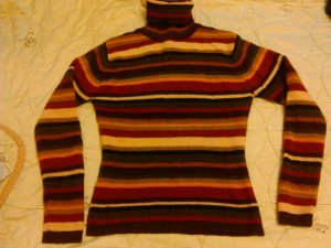 Свитерочки женские 44-46разм отдам даром - DSC_0158[1].jpg