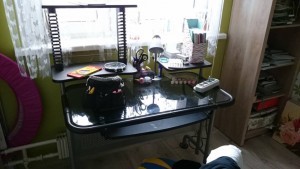 отдам компьютерный стол - thumbnail_DSC_0333.jpg