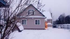 Сдам даром дом для девушки рядом с Москвой, со всеми удобствами, подробности: http://nodeneg.ru/katalog-ob-yavlenij/arenda-zhilya/26-sdam-darom-dom-dlya-devushki