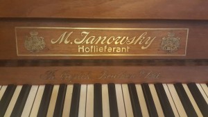 Отдам старинное пианино - 20171117_145419.jpg