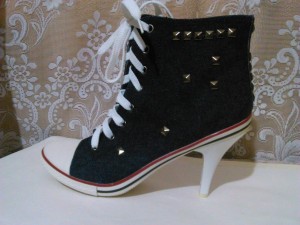 Кеды-ботильоны женские 40р абсолютно новые - DSC_0203[1].jpg