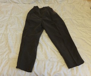 Отдано. Отдам костюм на мальчика брюки жилетка , новый - a226c0f926770b009783dfc0e8e81a529a7084bd.jpg