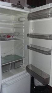 Холодильник Ariston MBA 2185- ОТДАН  - 20180121_110402.jpg