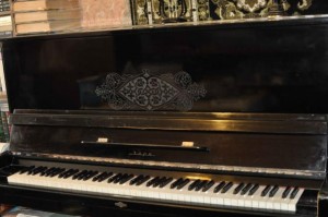 Отдам пианино самовывоз м.ВДНХ - 11926.jpg