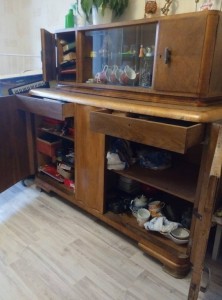 отдам даром советский буфет 50х годов - P80326-174116.jpg