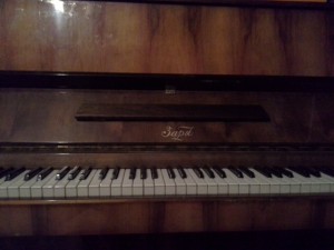 отдам пианино - 20180328_112939.jpg
