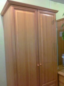 отдам в дар шкаф диван и ТВ эрисон - шкап.jpg