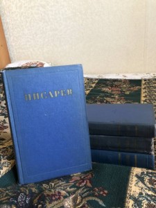 Отдам книги Маяковский, Герцен, Писарев ОТДАНО - IMG_8537-03-05-18-10-41.jpeg