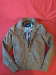 Вещи 42 - 44 туфли 38 - 1fa94508178cfe6315f9cde8527c868fc1573765.jpg