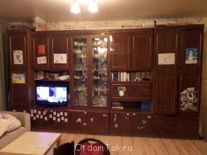 Срочно отдам гостиную мебель,самовывоз. - SAM_1812.JPG