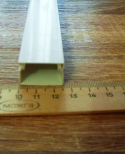 Кабельканал 25 мм, длина 90 см. ОТДАМ СВАО Москва. - SDC12045.JPG