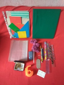 ОТДАНО немного вещей - канцелярка всякая всячина на фото НЕ все - IMG_20180623_161551.jpg
