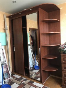 Отдам шкаф-купе в спальню в хорошем состоянии - 0DA26FB9-FAEA-41C1-8296-B4243B07B960.jpeg