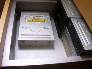 шесть DVD приводов - 112.JPG