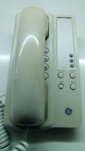 Телефон проводной отдам даром - 5cb09fc1cf689a9bfb3ba194.jpg