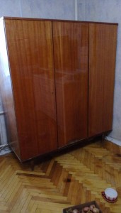 Мебель б\у : гардероб, сервант, трельяж - IMAG3335.jpg