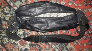 Отдам сумку женскую - 20190716_190422.jpg