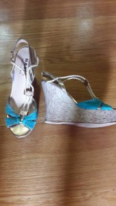 Отдам босоножки женские - 20190727_182401.jpg