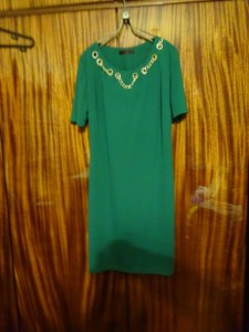 Платье (длина - выше колена)