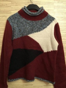 Отдам два свитера р.44-46 - DFC60E39-19A9-4DD2-9D19-95E806F04B85.jpeg