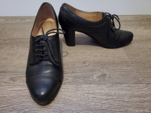 Обувь 35-36 размер ОТДАНО - 20200809_202448.jpg